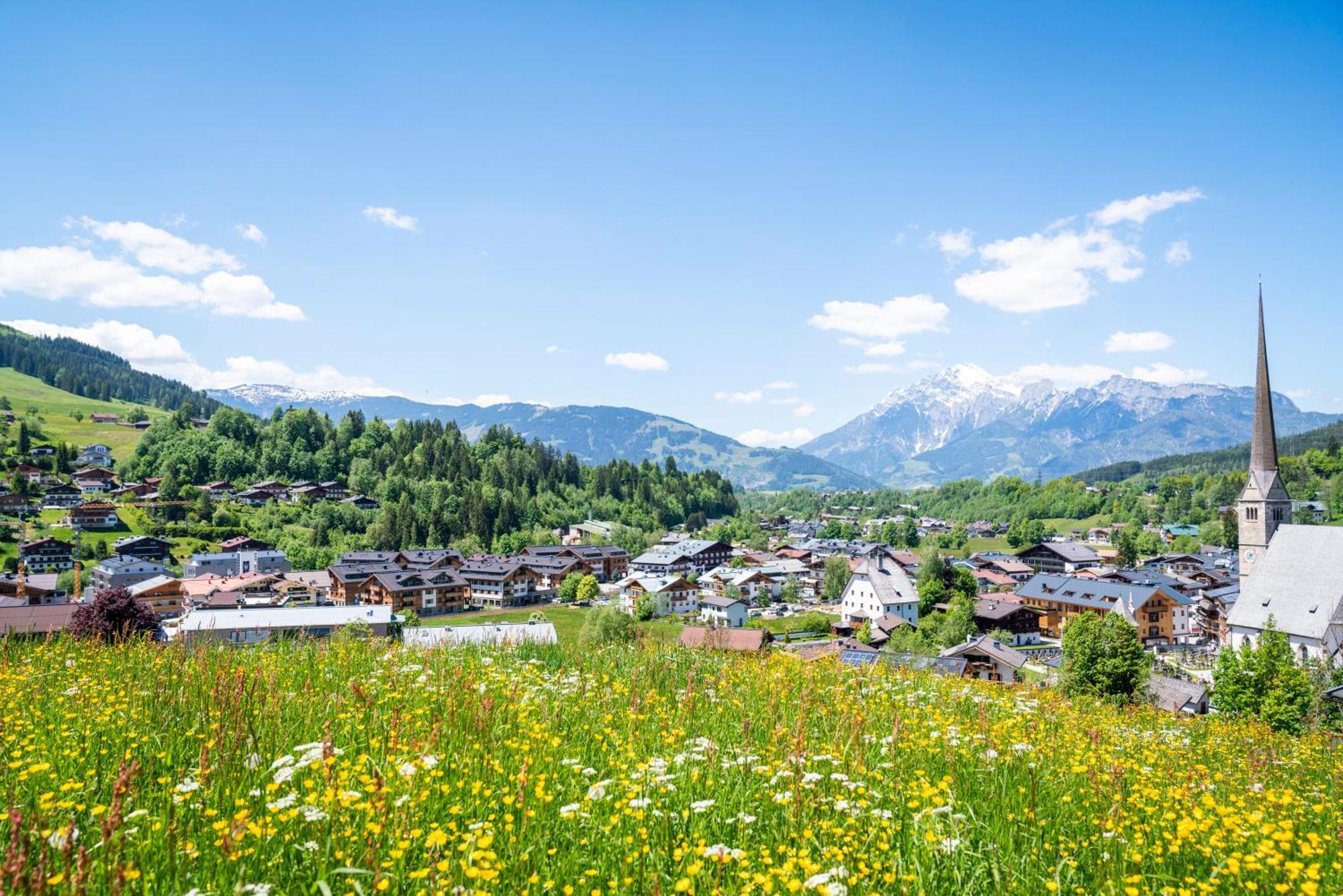 Landal Resort Maria Alm Eksteriør billede